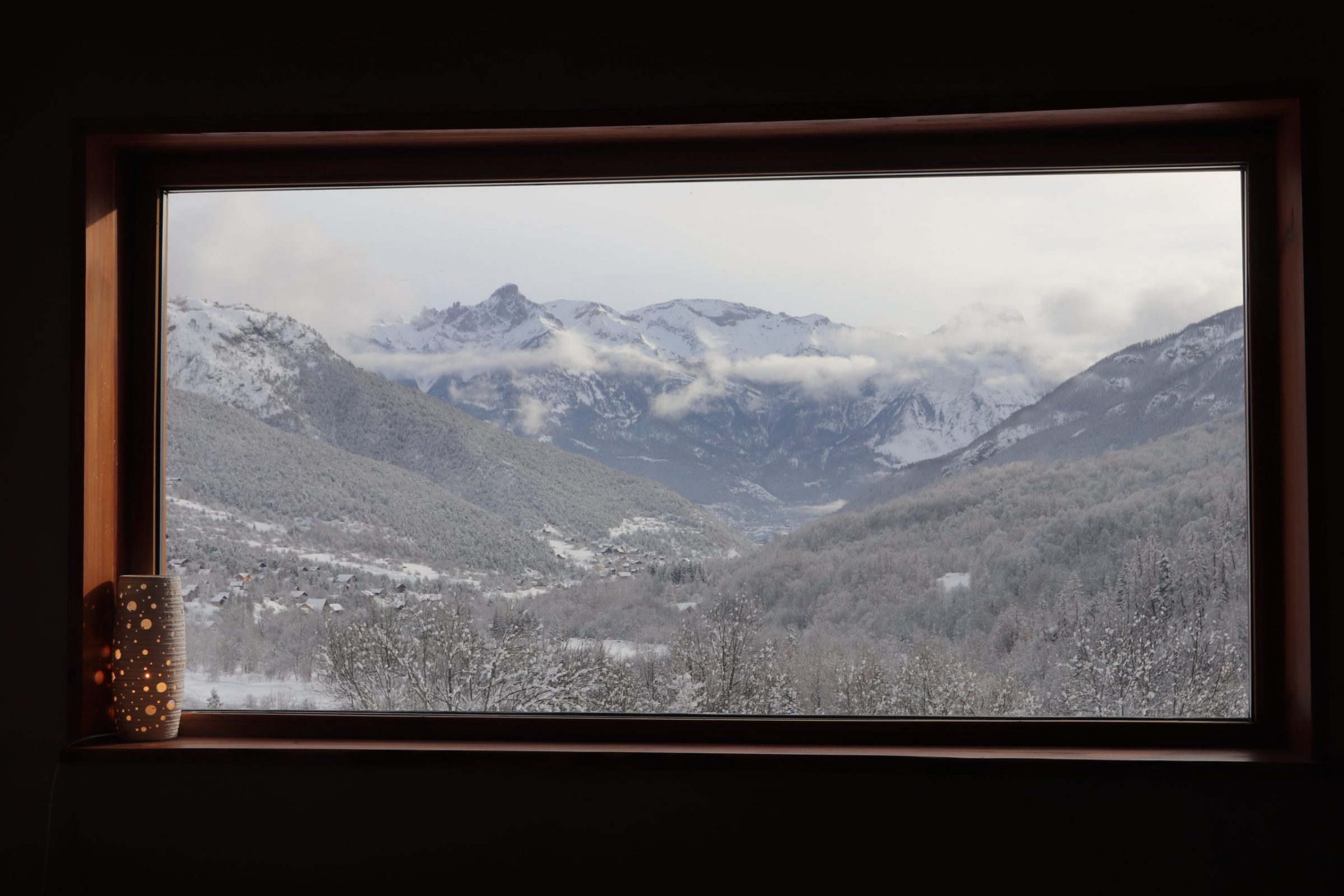 19-RebeccaVue intérieur fenêtre hiver 0059